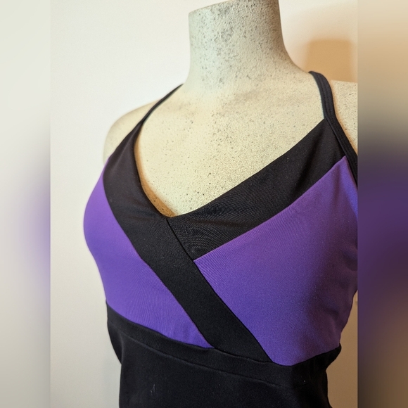 Echo Rain Active Tank With Bra, Purple & Black Made in Canada Sz M - Picture 2 of 8